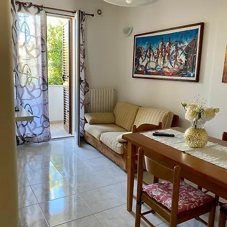 Appartement In Cond. Belvedere