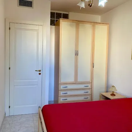 In Cond. Belvedere Appartement